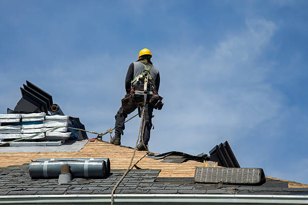 Professional Flat Roof Repair technician working in Arvonia, VA